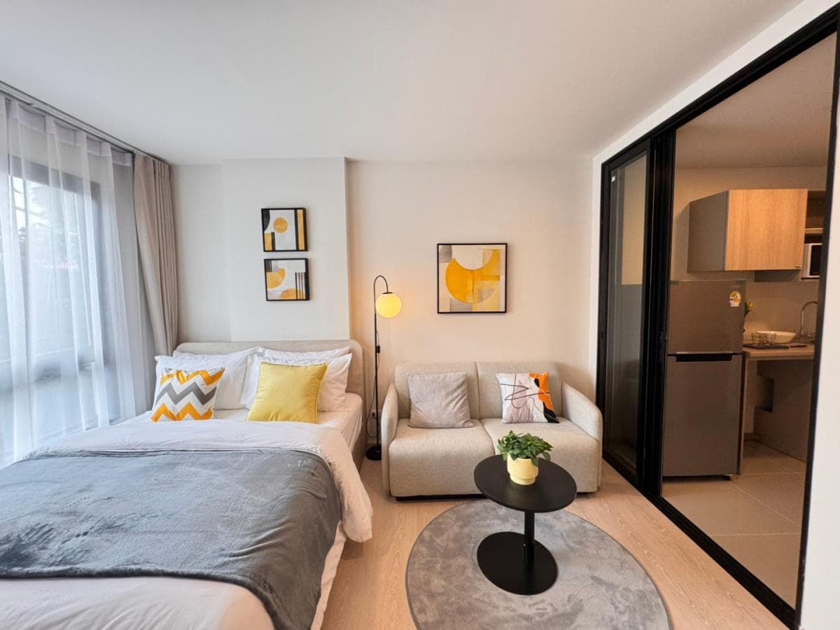 D Condo Vivid